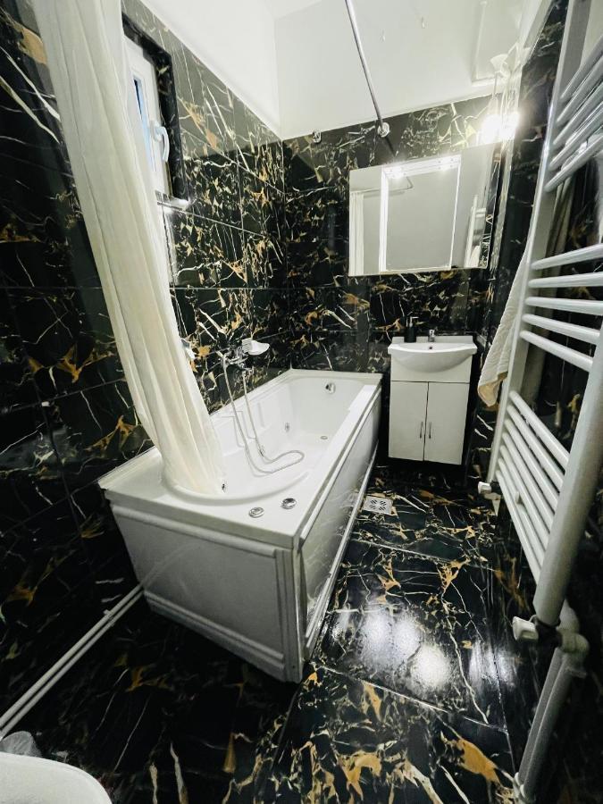 Vila Cris Apartments Неводарі Екстер'єр фото