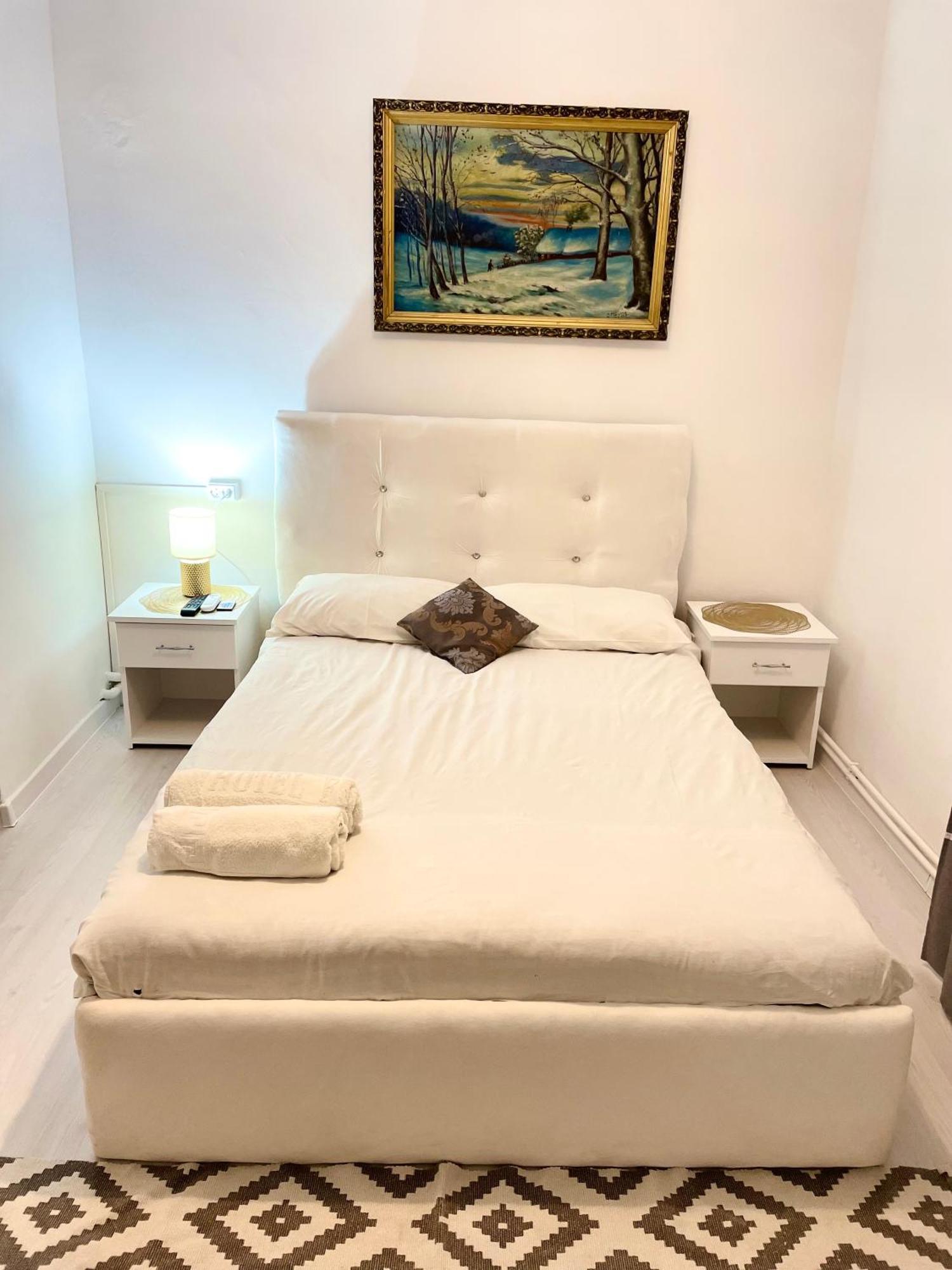 Vila Cris Apartments Неводарі Екстер'єр фото