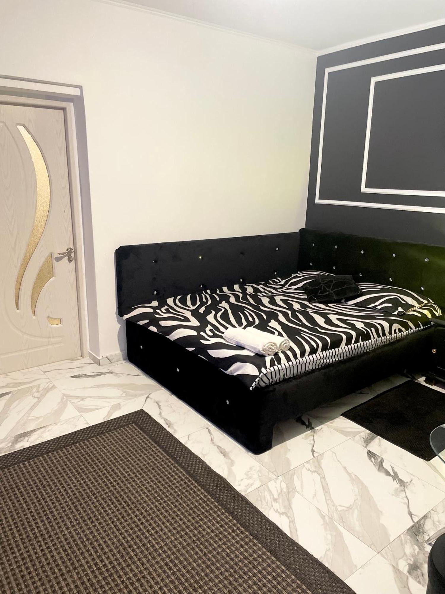 Vila Cris Apartments Неводарі Екстер'єр фото