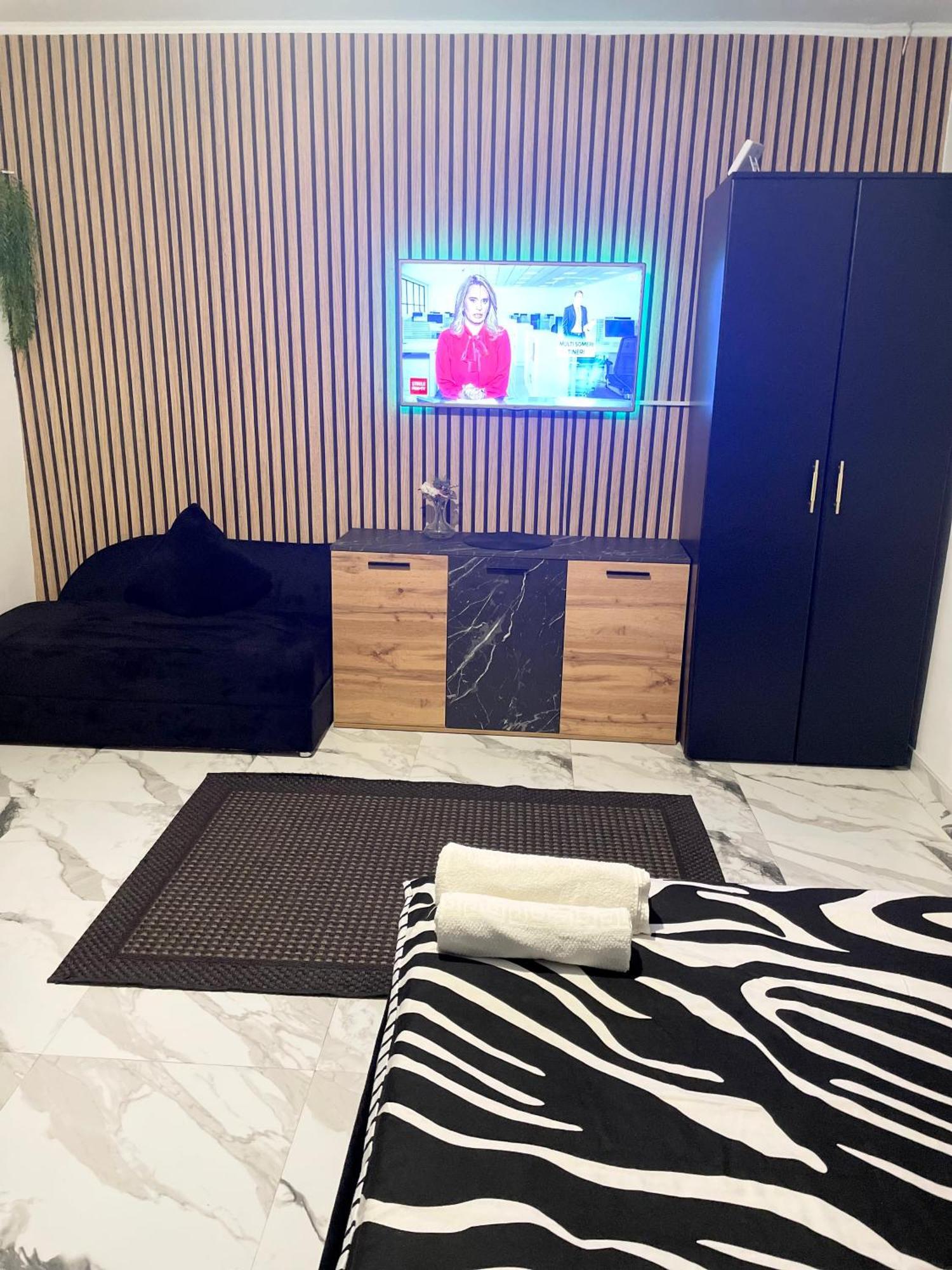 Vila Cris Apartments Неводарі Екстер'єр фото